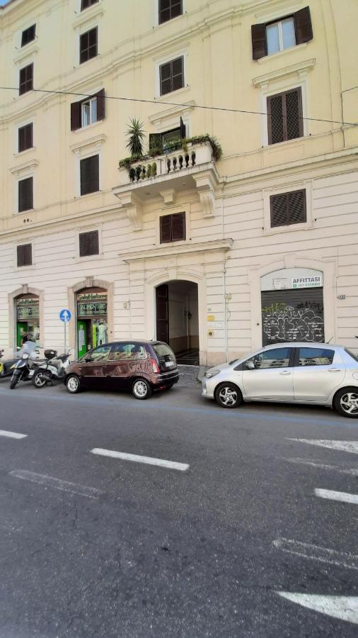 Colosseo B&B Рим Екстериор снимка