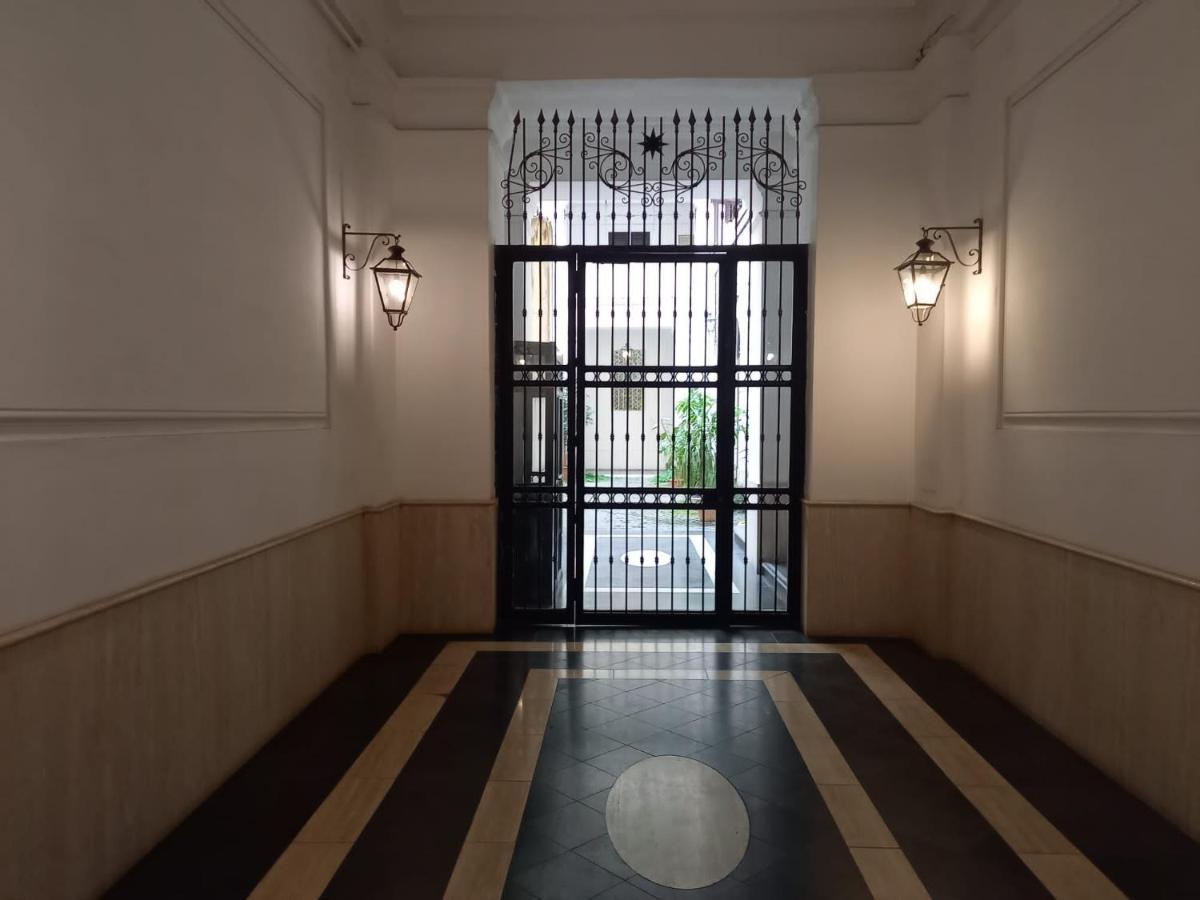 Colosseo B&B Рим Екстериор снимка