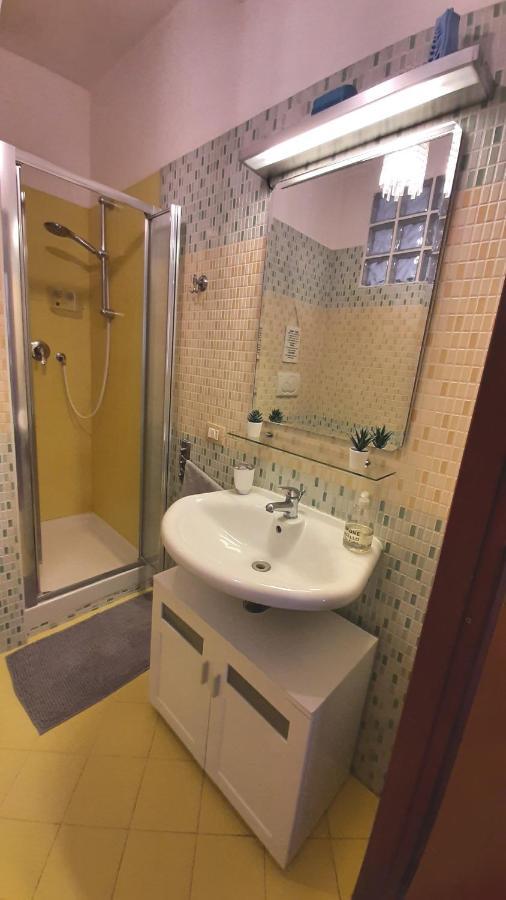 Colosseo B&B Рим Екстериор снимка