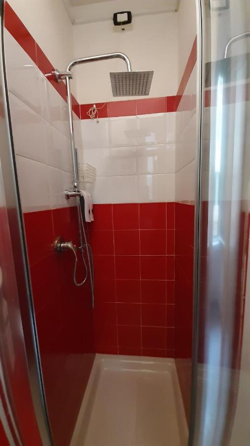 Colosseo B&B Рим Екстериор снимка