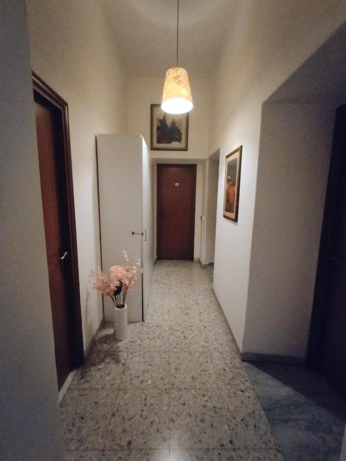 Colosseo B&B Рим Екстериор снимка
