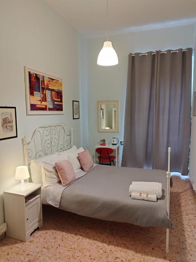 Colosseo B&B Рим Екстериор снимка